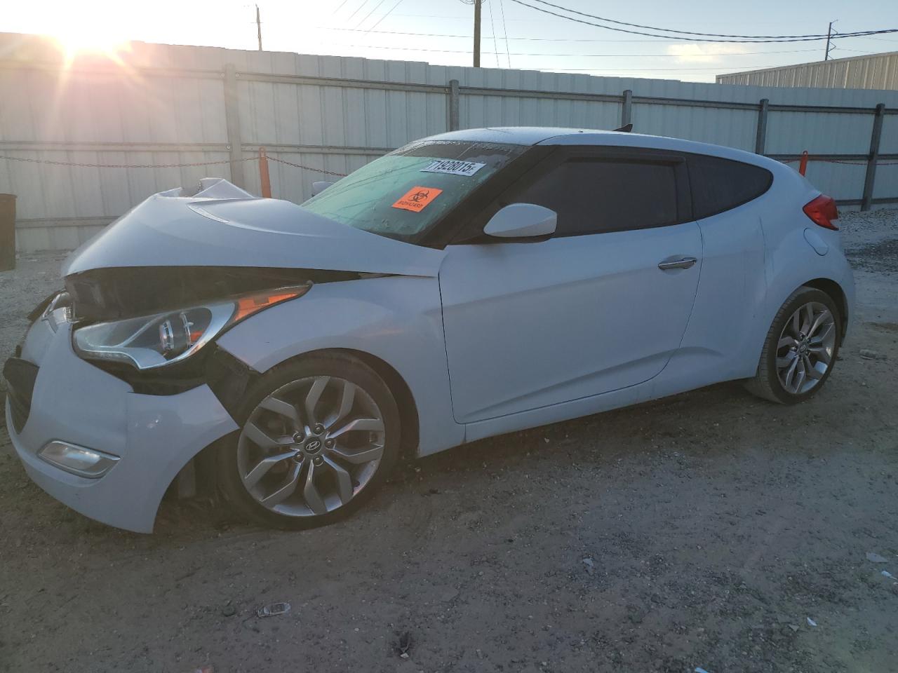 HYUNDAI VELOSTER 2015