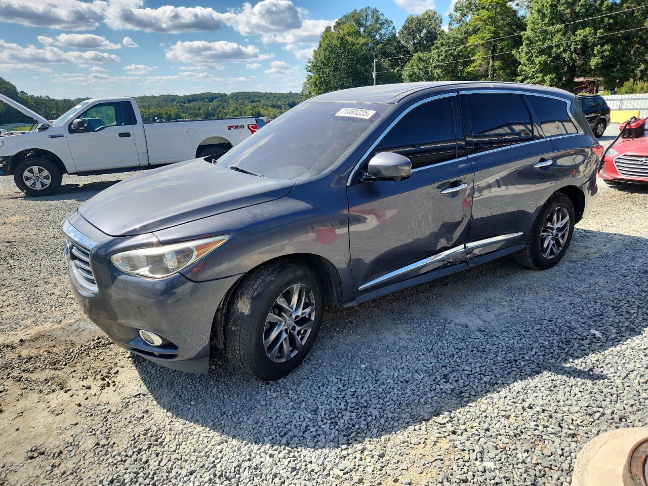 INFINITI JX35 2013