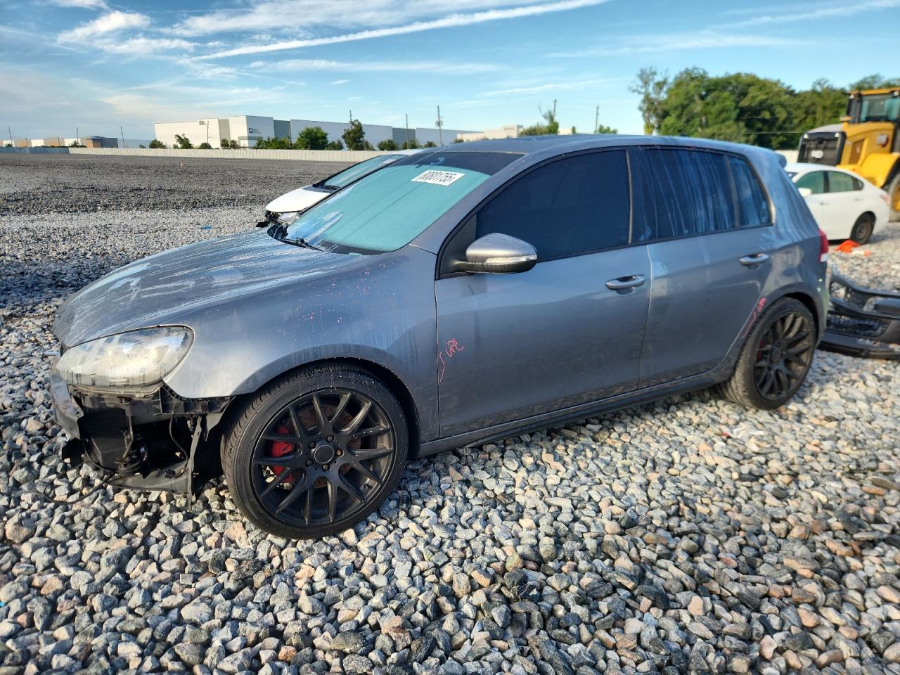 VOLKSWAGEN GTI 2010