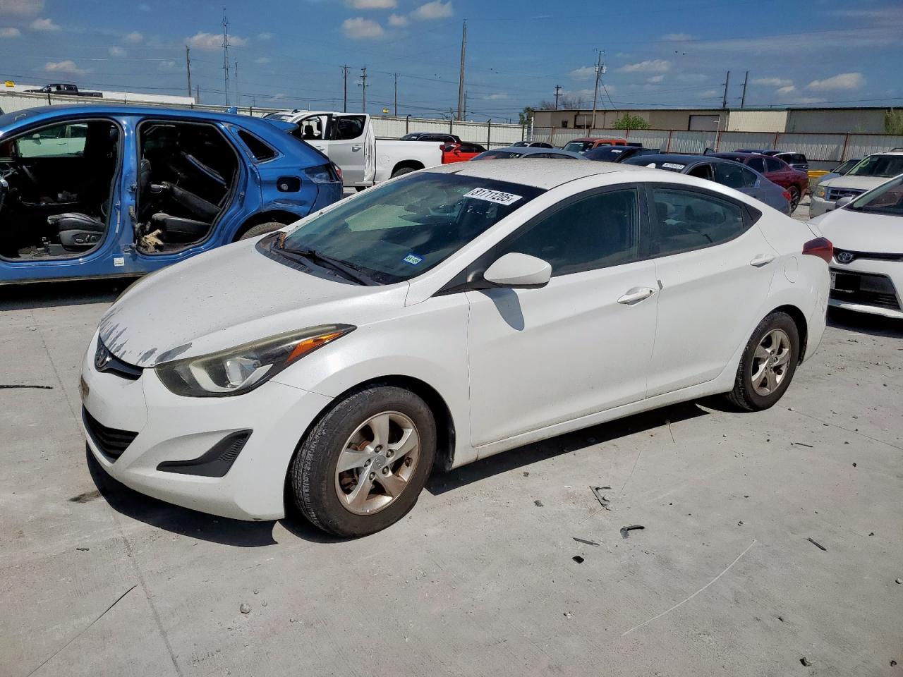 HYUNDAI ELANTRA SE 2015
