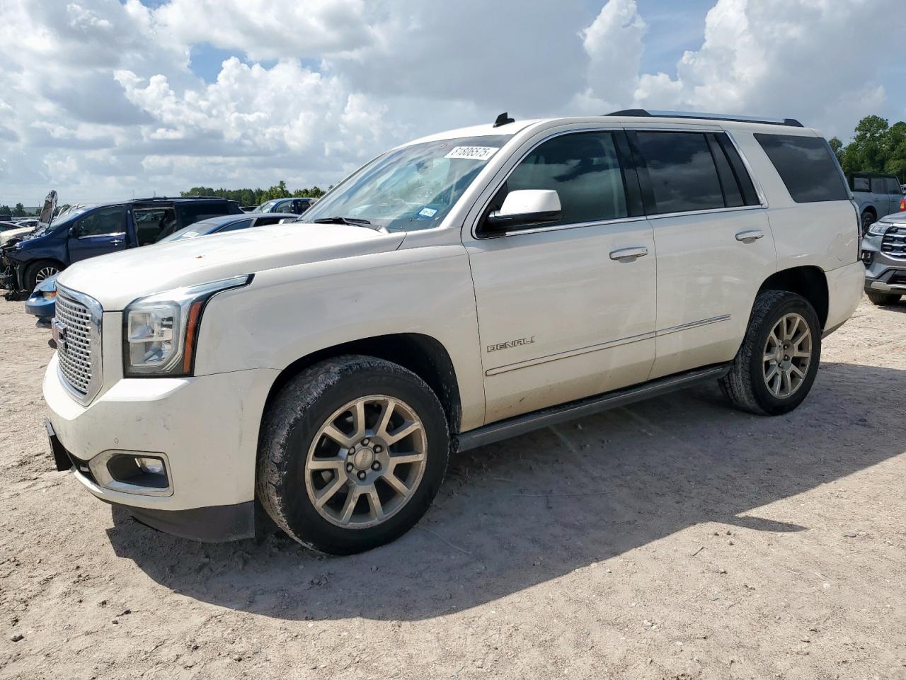 GMC YUKON DENA 2015