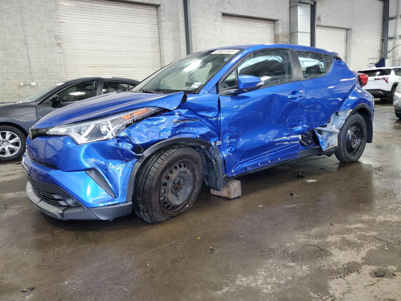 TOYOTA C-HR 2019