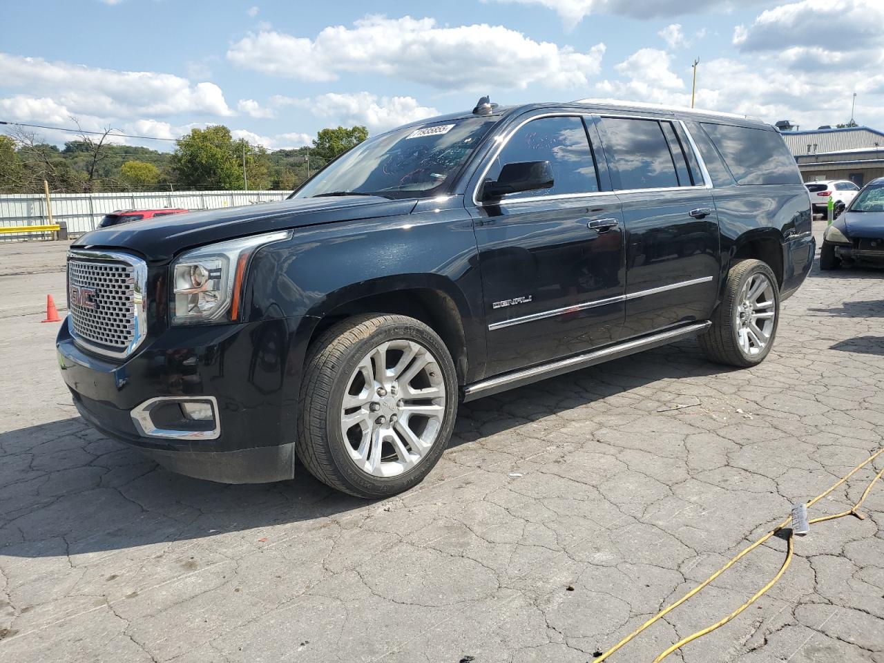 GMC YUKON XL D 2017