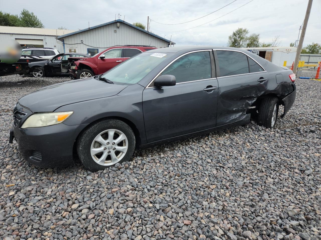 TOYOTA CAMRY BASE 2011