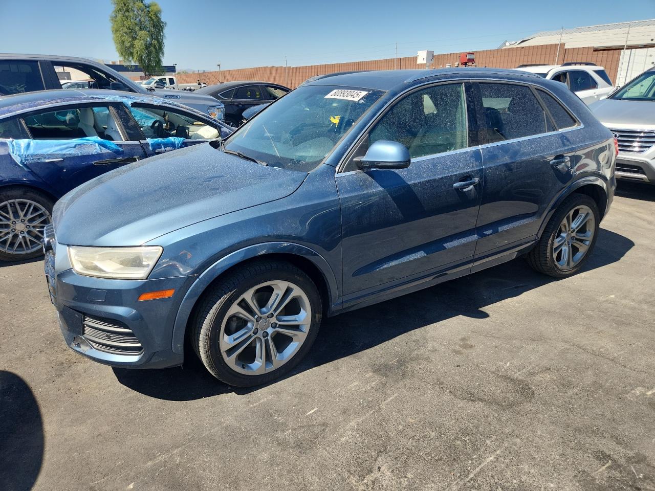 AUDI Q3 2016