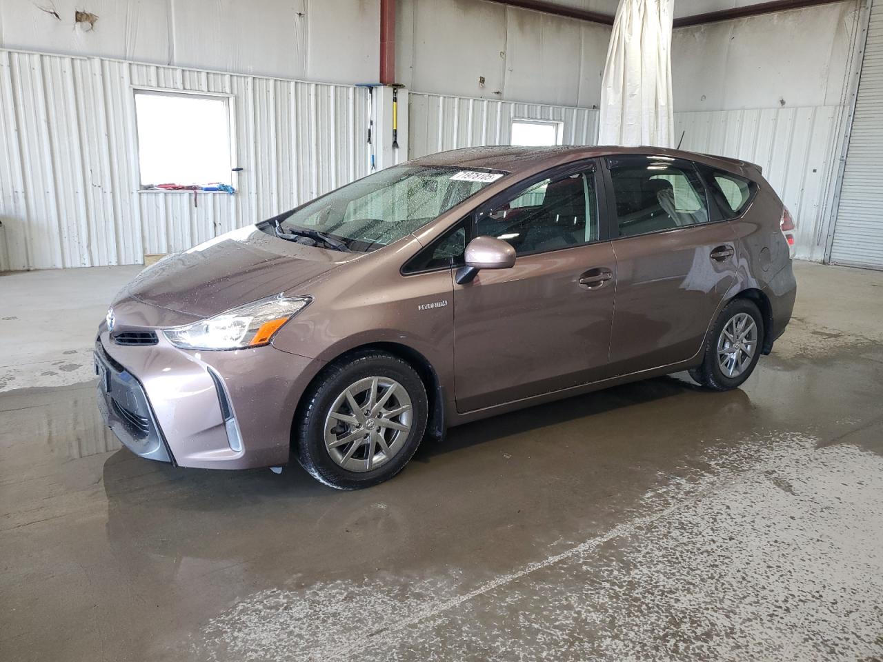 TOYOTA PRIUS V 2016