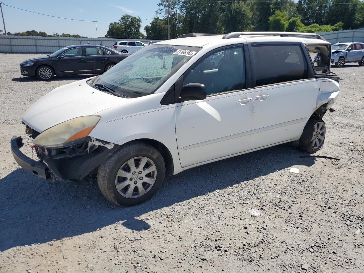 TOYOTA SIENNA CE 2006