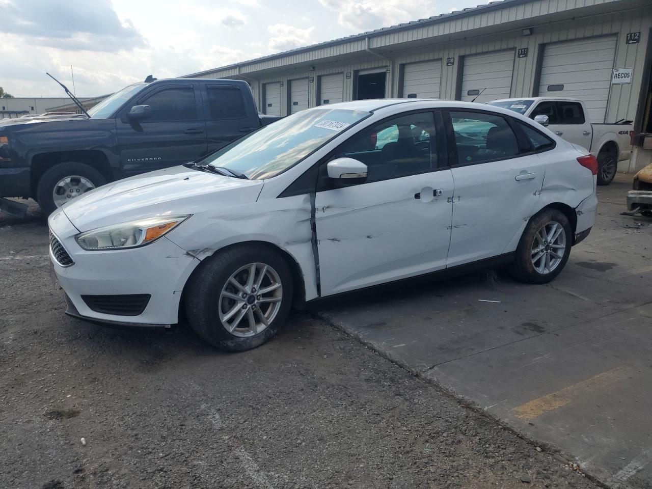 FORD FOCUS SE 2015