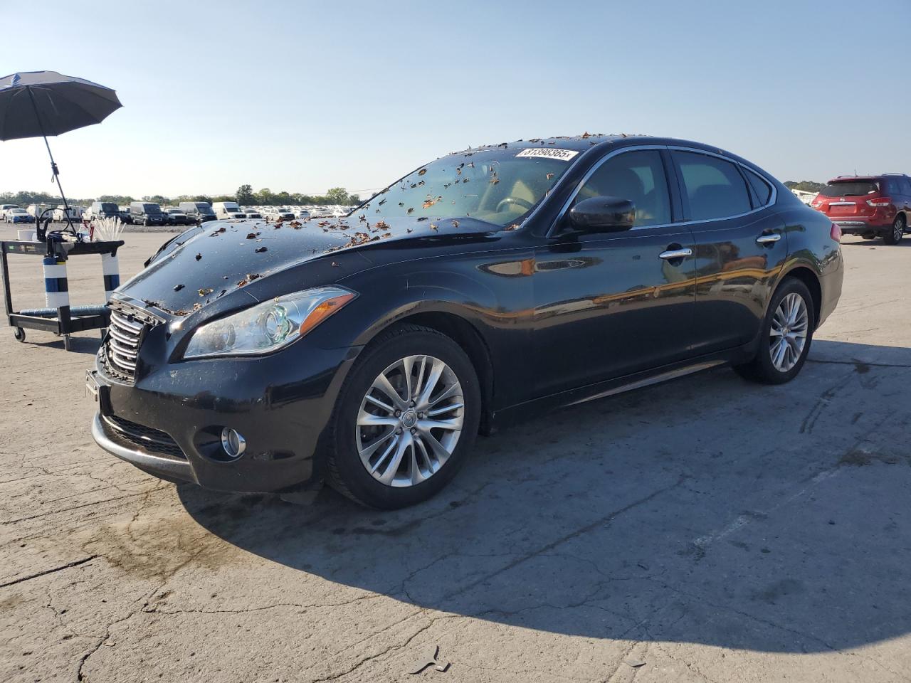 INFINITI M37 2011