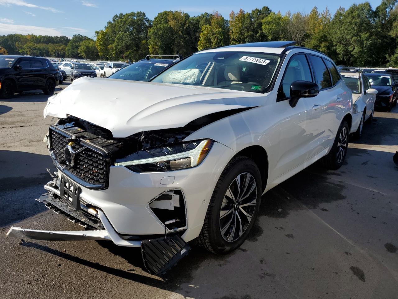 VOLVO XC60 2025