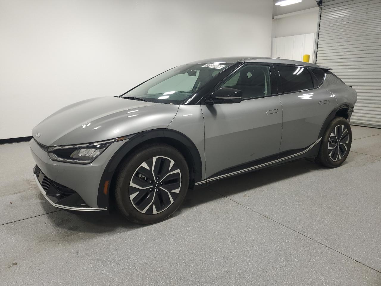 KIA EV6 LIGHT 2024