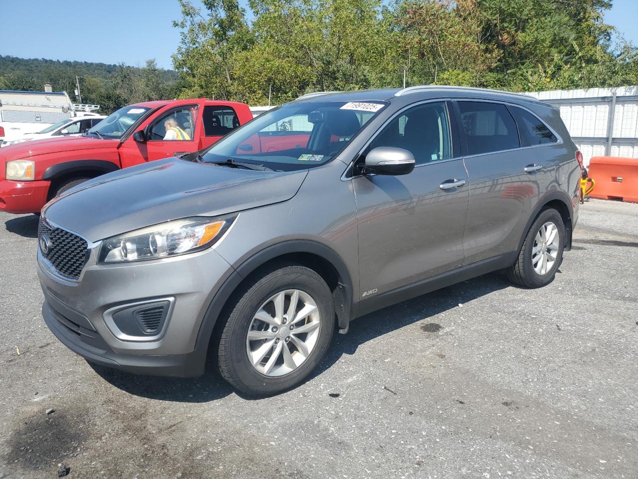 KIA SORENTO LX 2016