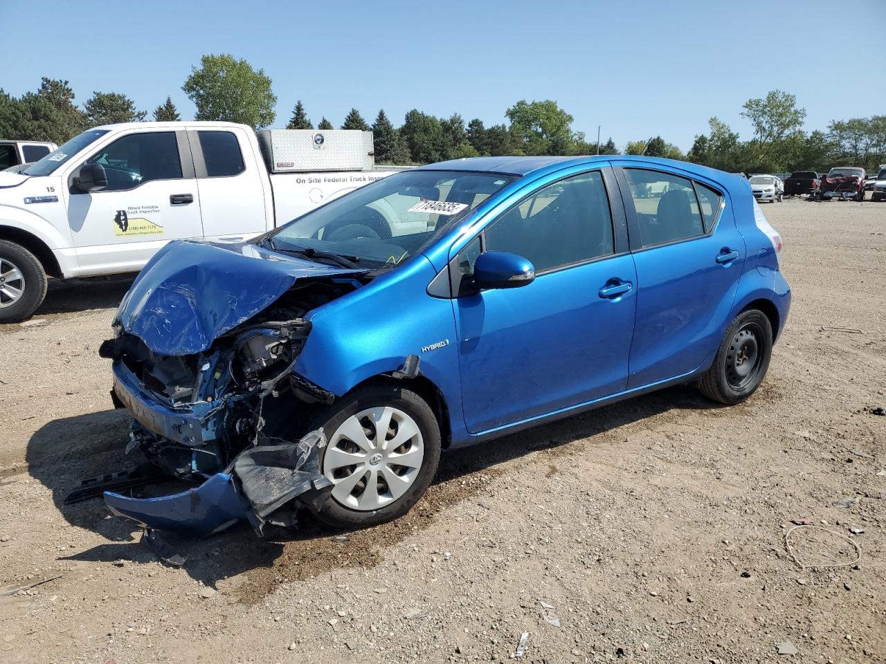 TOYOTA PRIUS C 2013