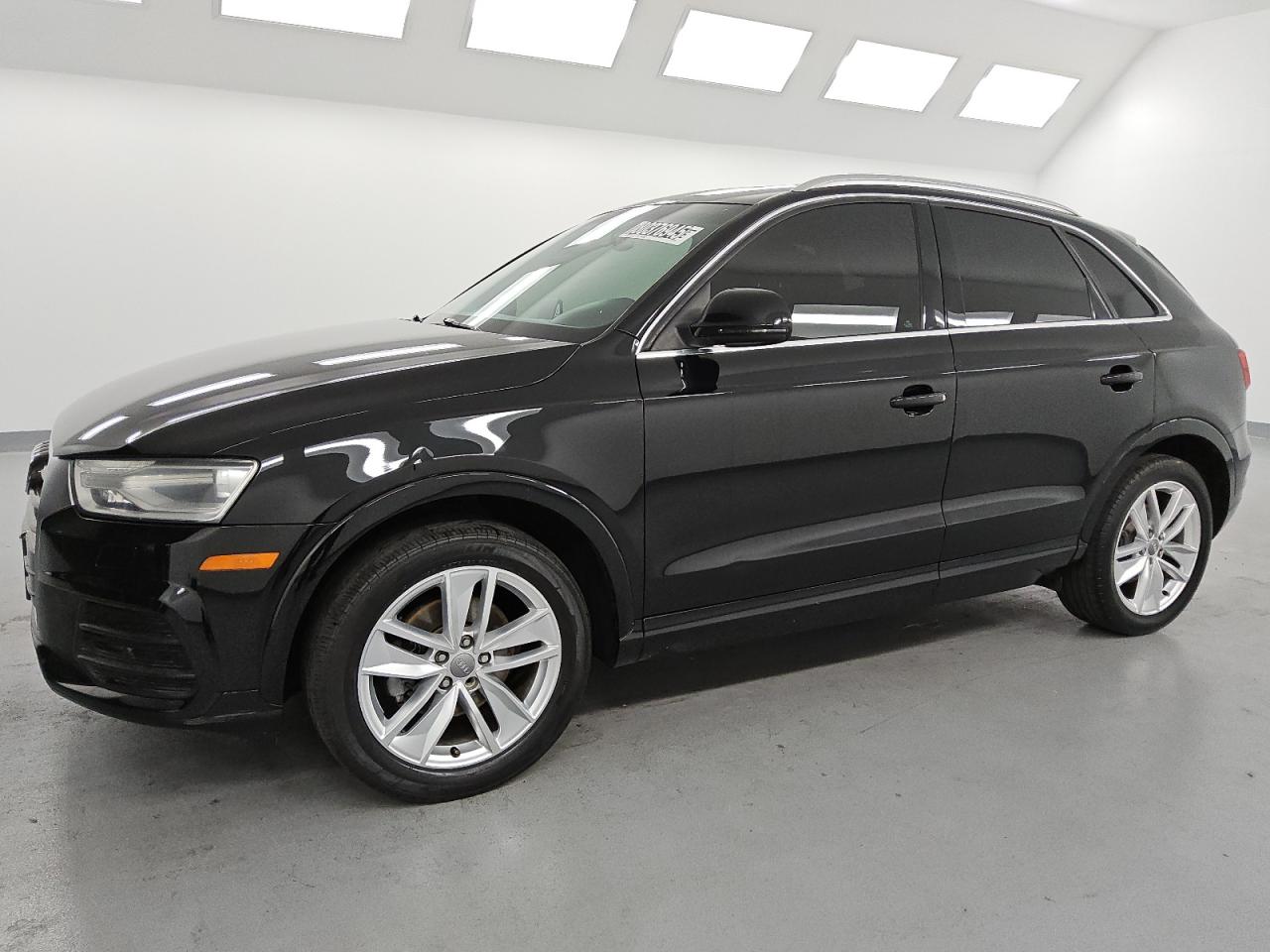 AUDI Q3 PREMIUM 2016