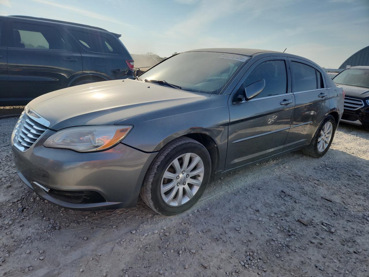 CHRYSLER 200 TOURING 2013