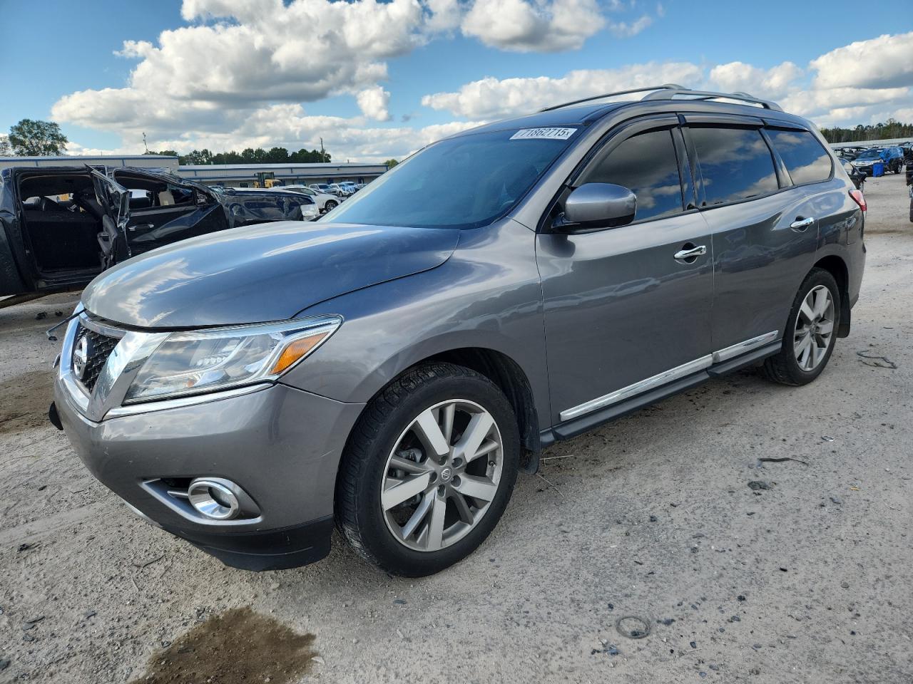 NISSAN PATHFINDER 2016