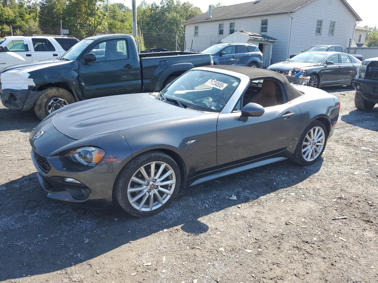 FIAT 124 SPIDER 2017