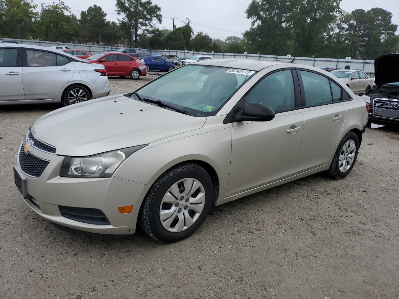 CHEVROLET CRUZE LS 2013
