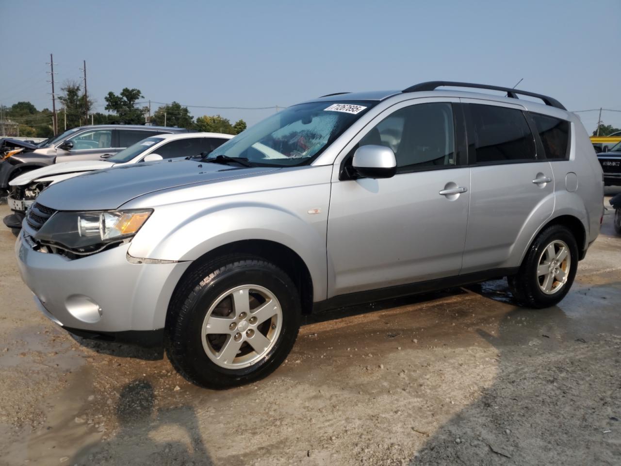 MITSUBISHI OUTLANDER 2008