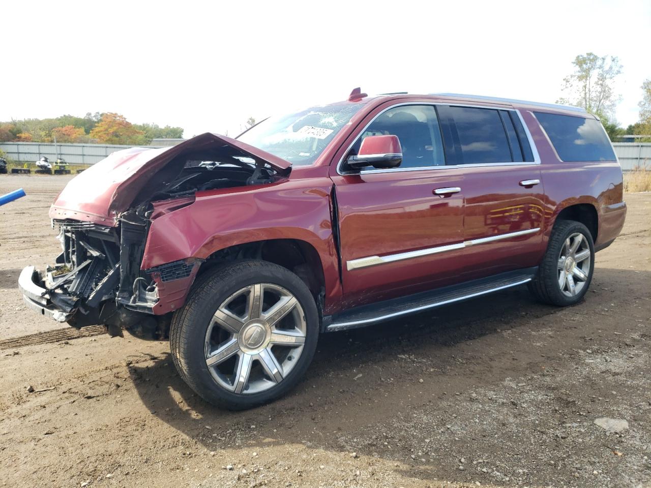 CADILLAC ESCALADE ESV LUXURY 2017