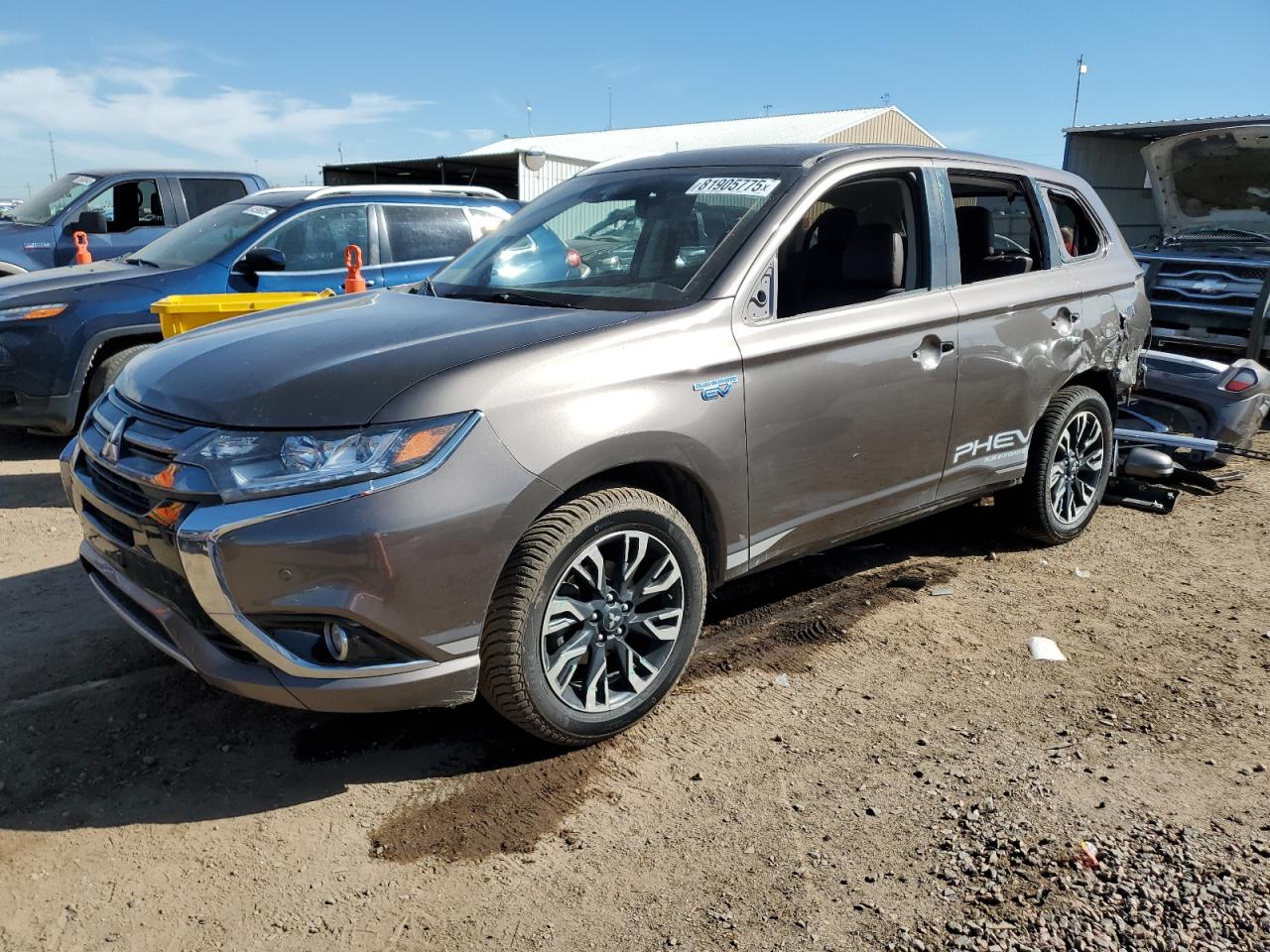 MITSUBISHI OUTLANDER 2018