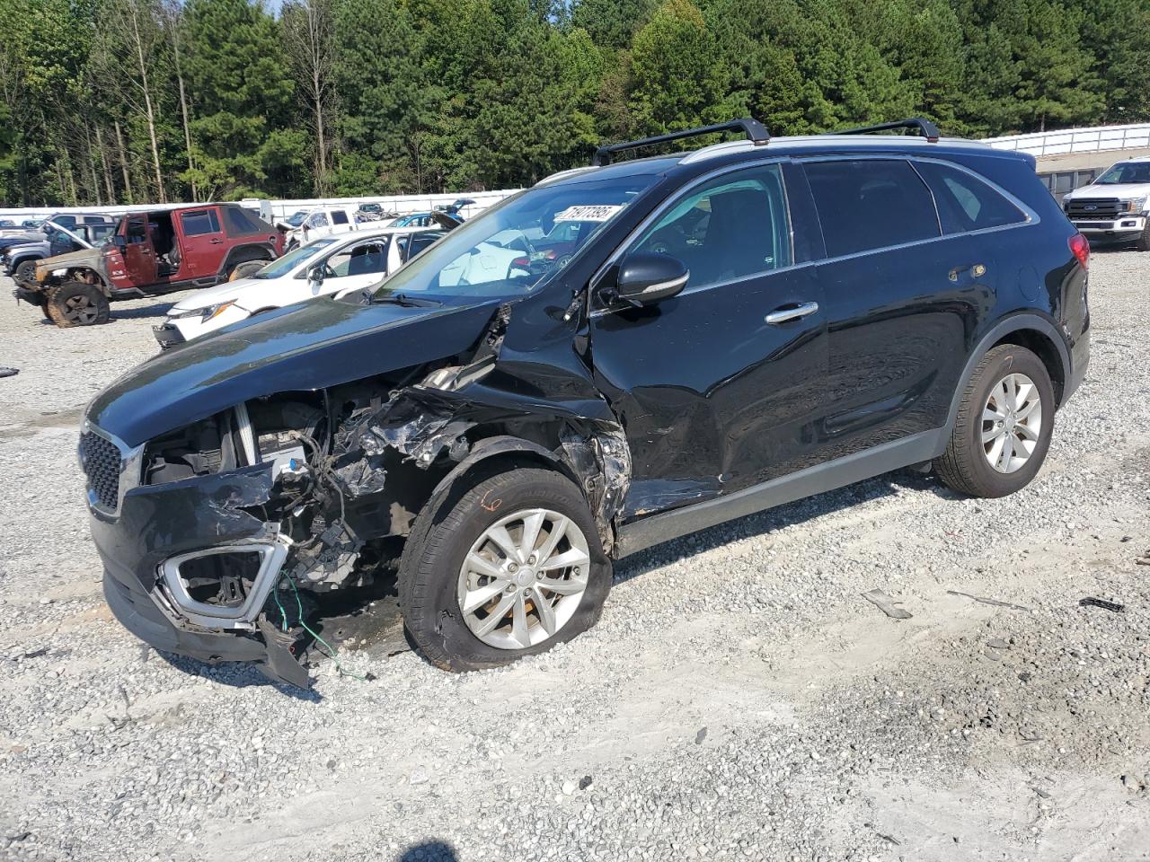 KIA SORENTO LX 2017