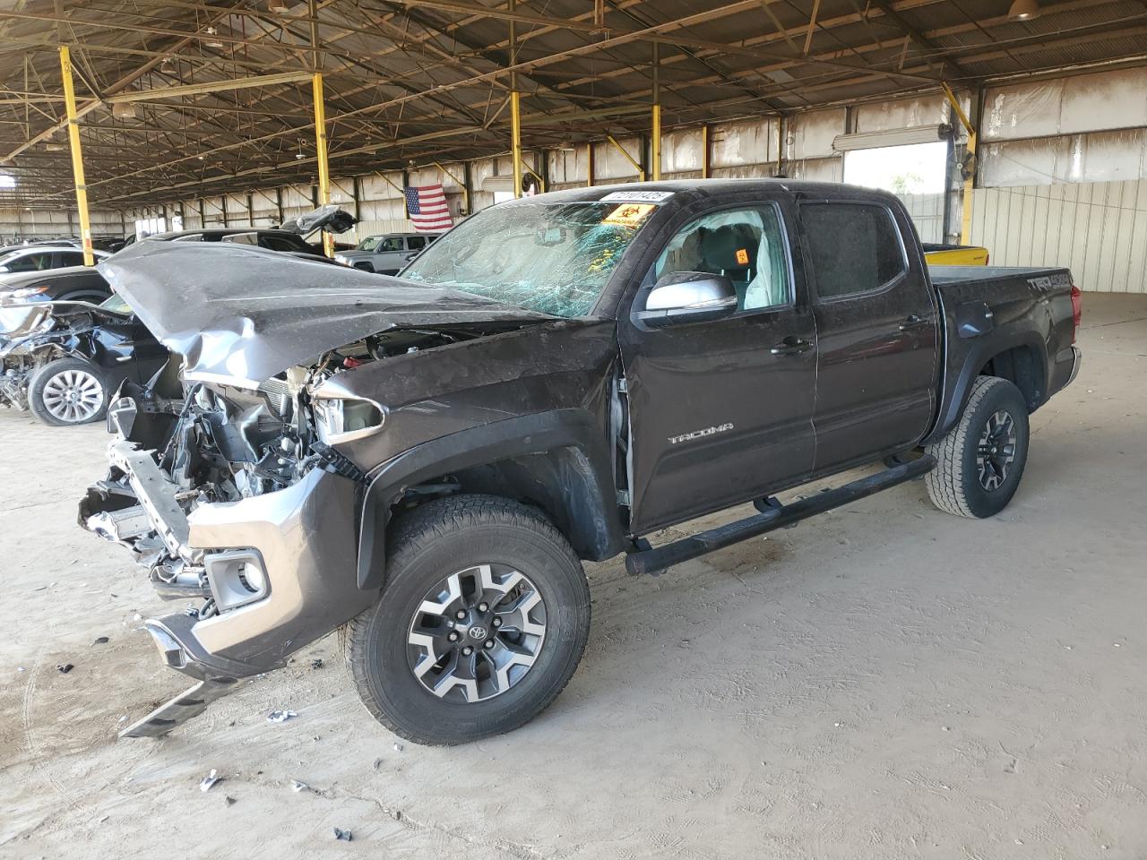 TOYOTA TACOMA 2017