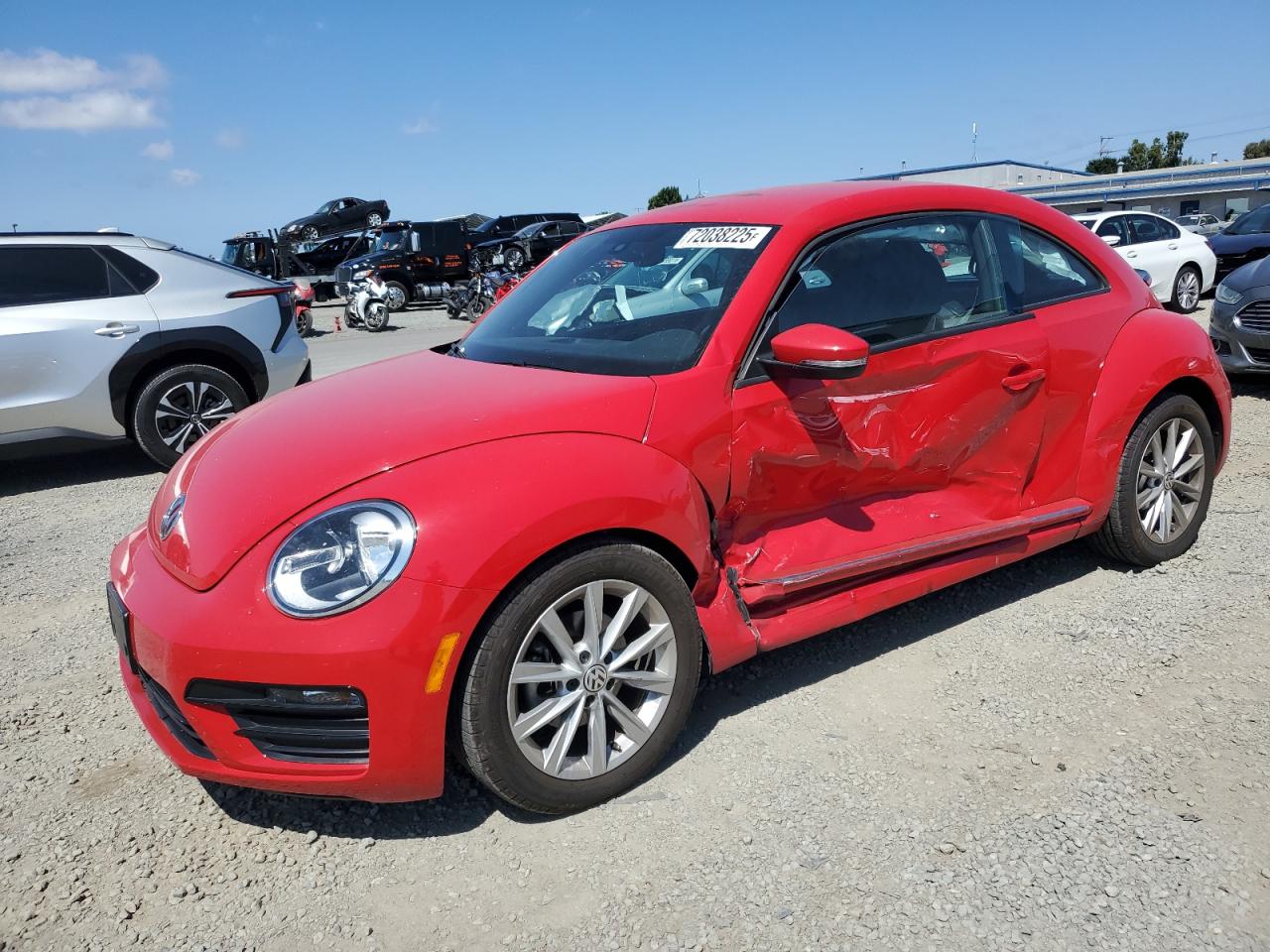 VOLKSWAGEN BEETLE S 2018