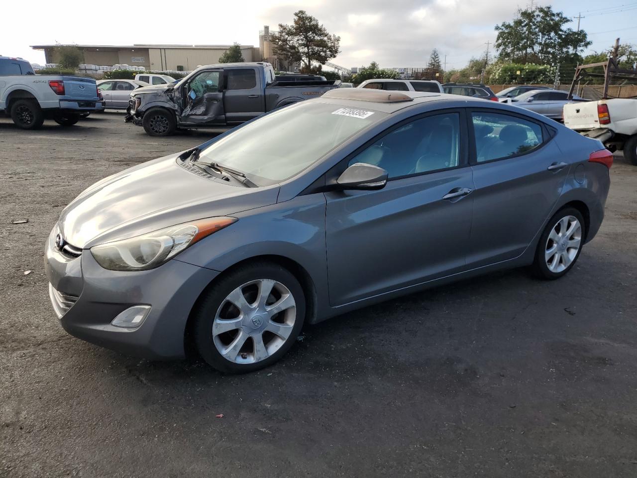 HYUNDAI ELANTRA GL 2012
