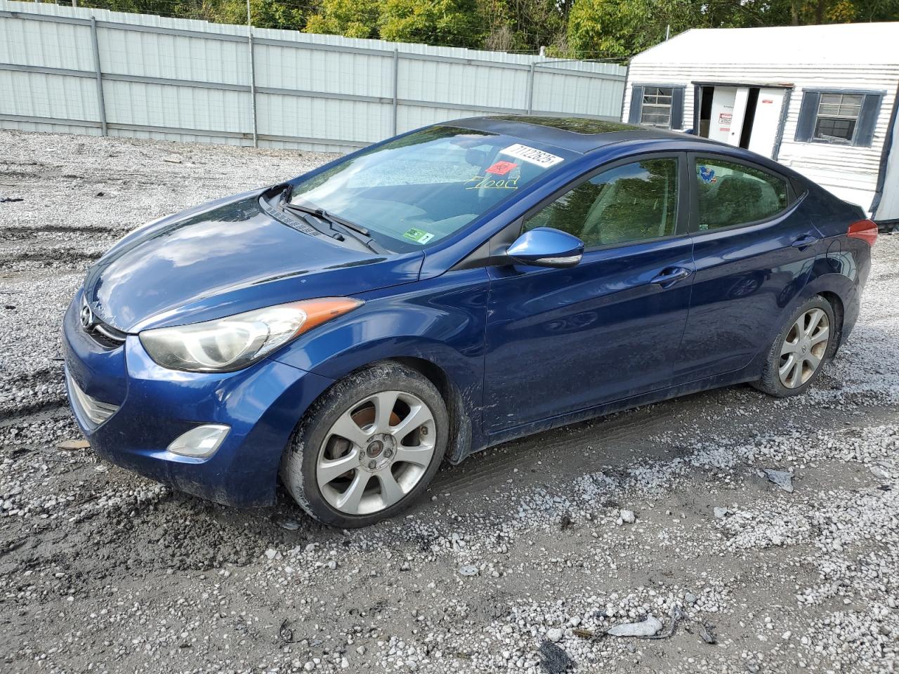 HYUNDAI ELANTRA GL 2013