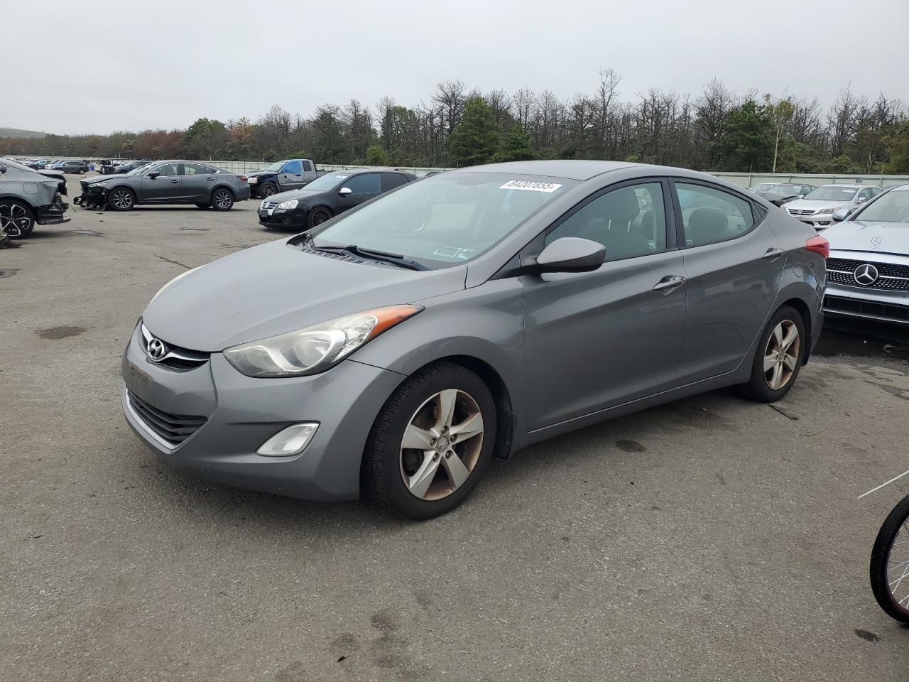 HYUNDAI ELANTRA 2013