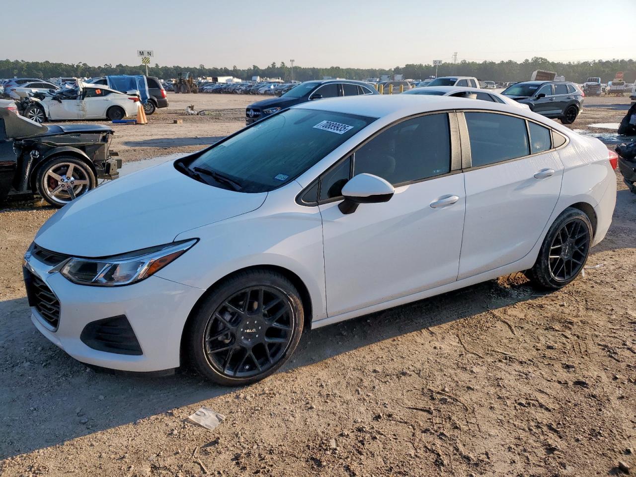 CHEVROLET CRUZE LS 2019