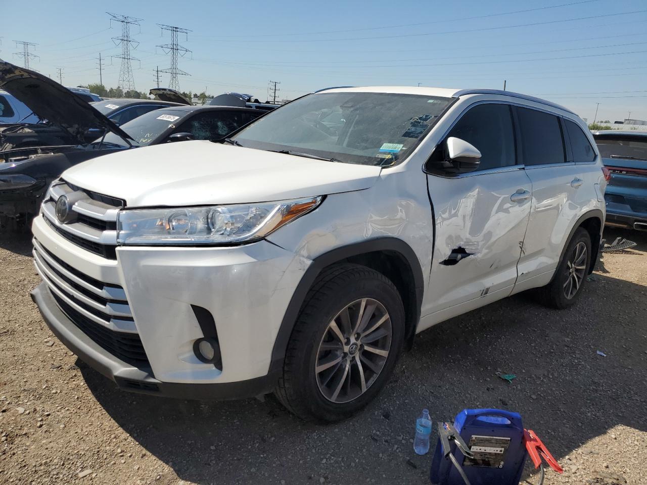 TOYOTA HIGHLANDER 2018