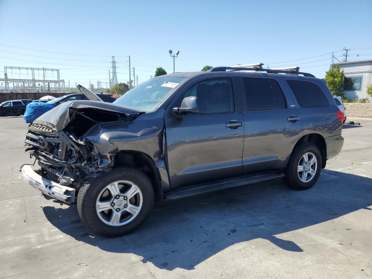 TOYOTA SEQUOIA SR 2013