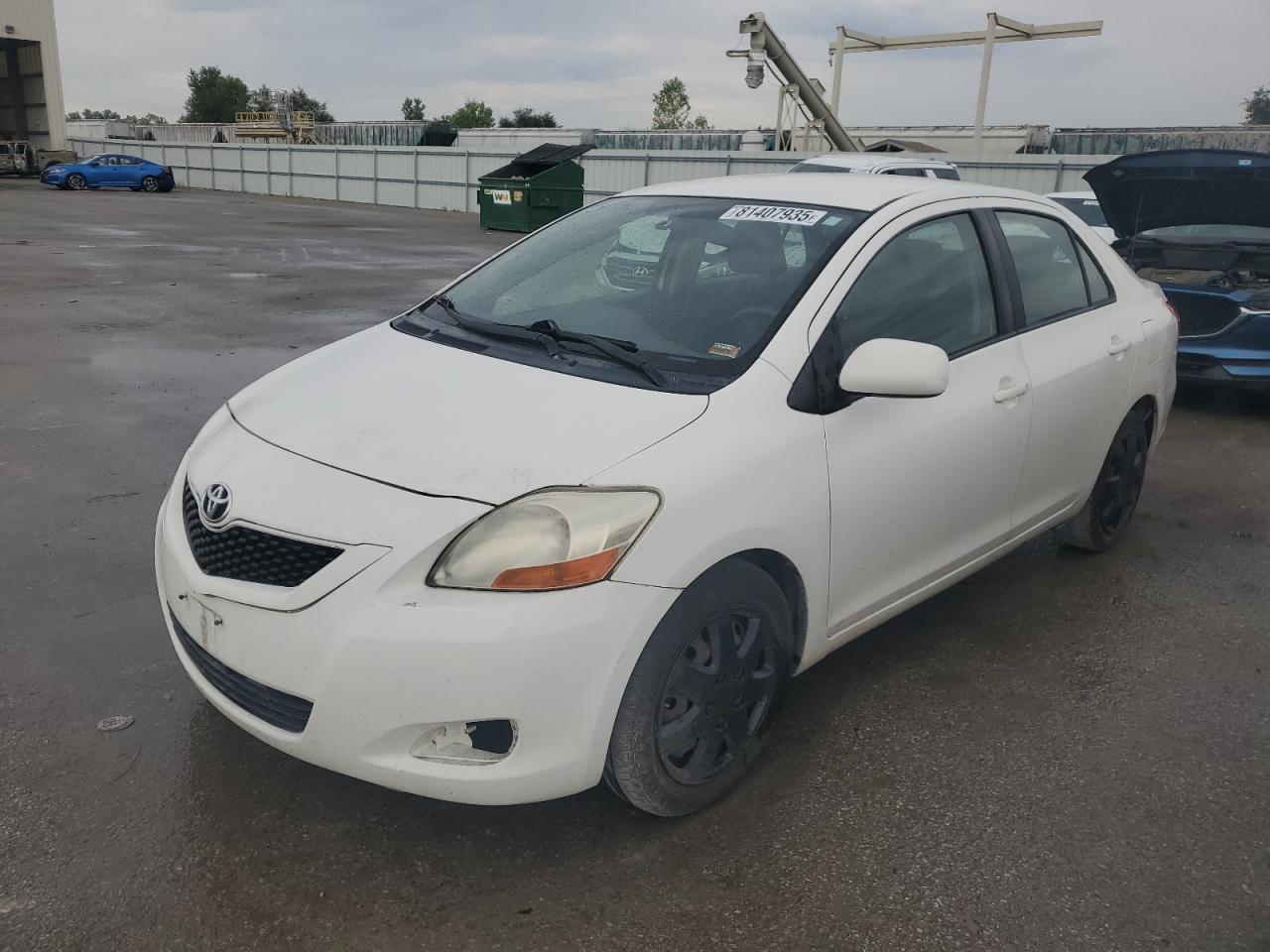 TOYOTA YARIS 2009