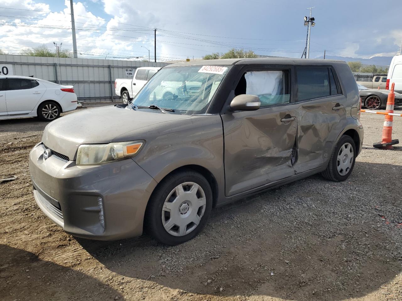 TOYOTA SCION XB 2013