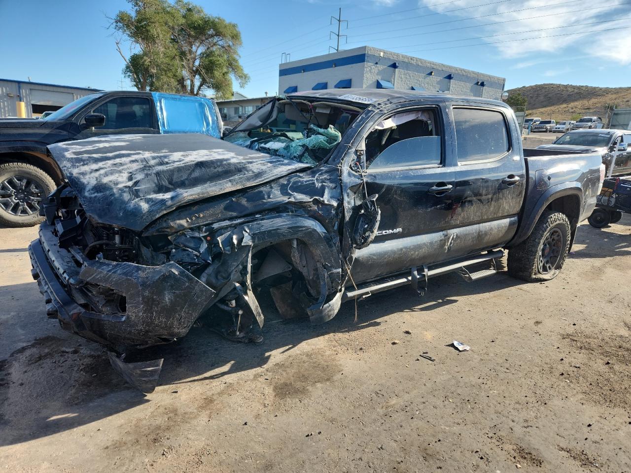 TOYOTA TACOMA DOU 2018