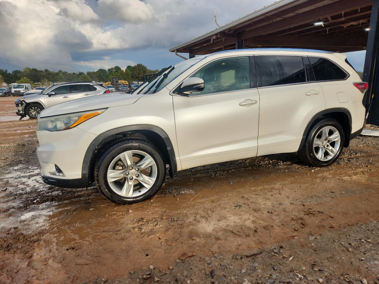TOYOTA HIGHLANDER 2015