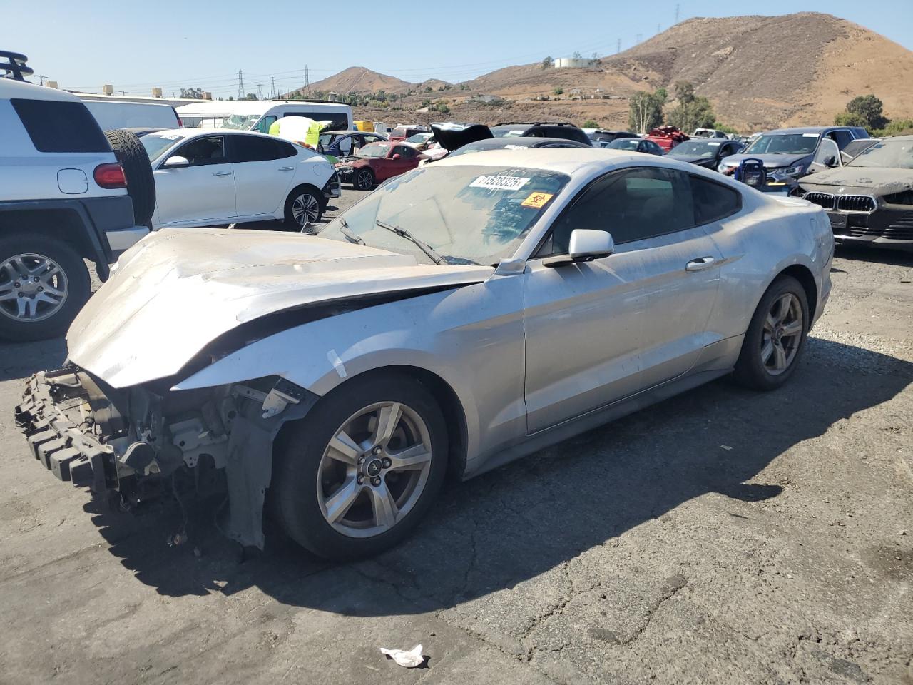 FORD MUSTANG 2015