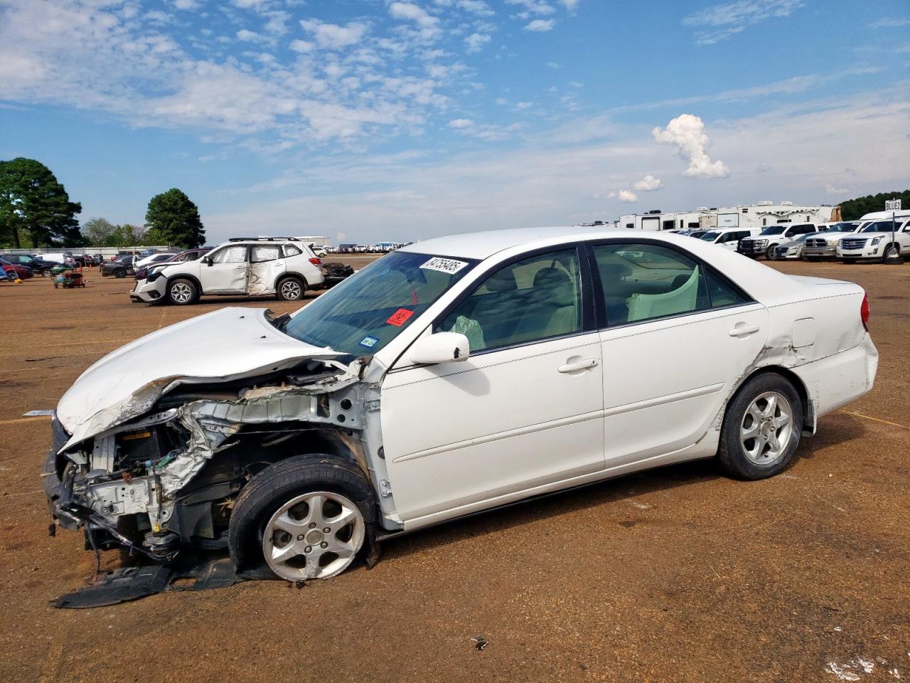 TOYOTA CAMRY 2004