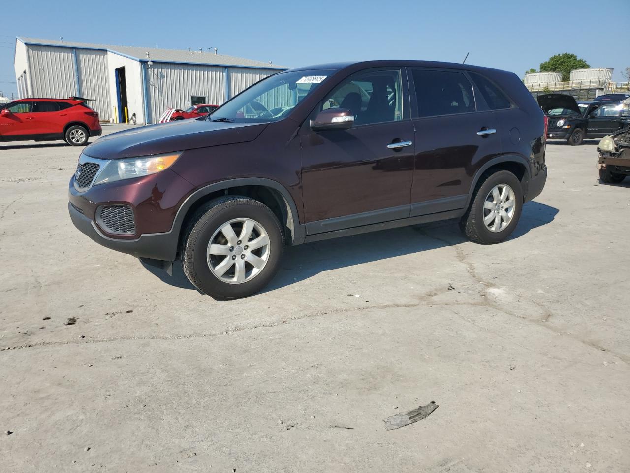 KIA SORENTO LX 2013