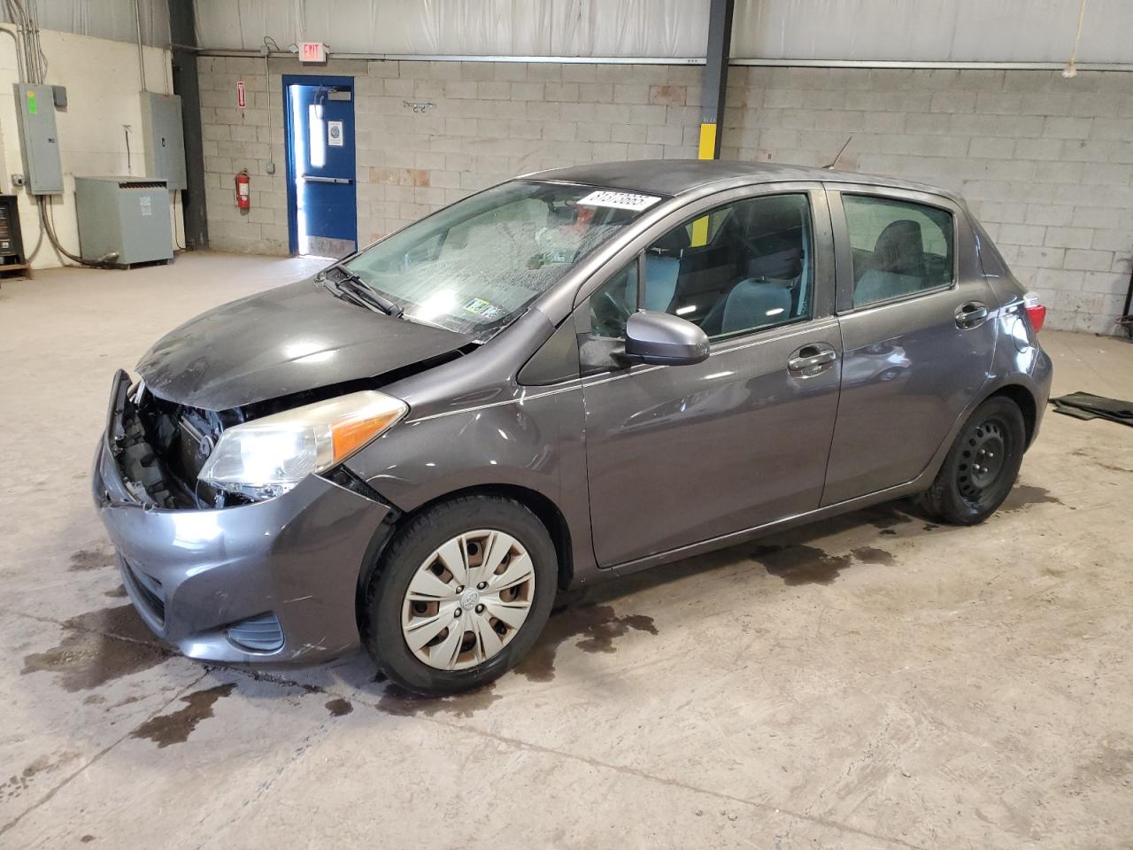 TOYOTA YARIS 2012