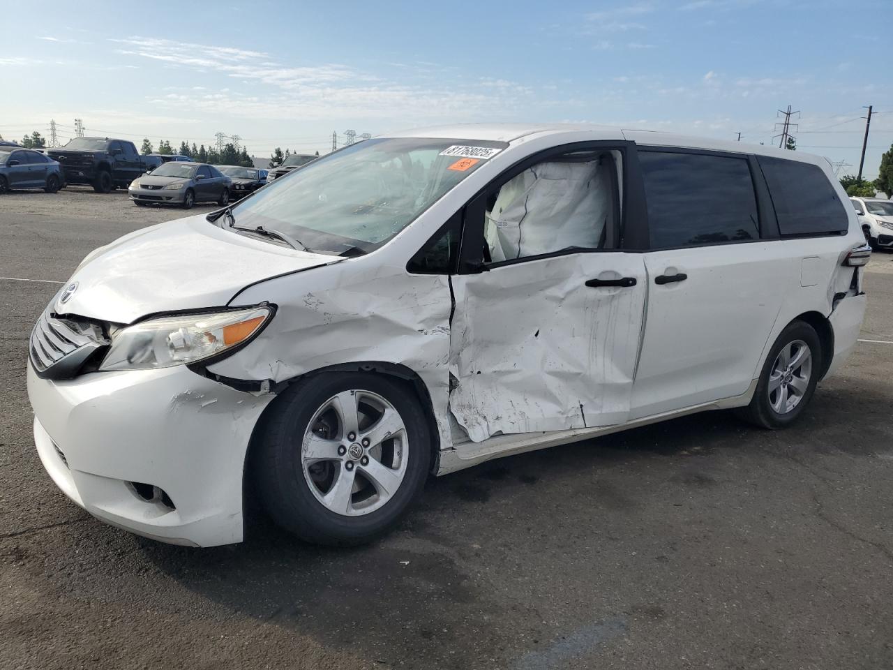 TOYOTA SIENNA 2017