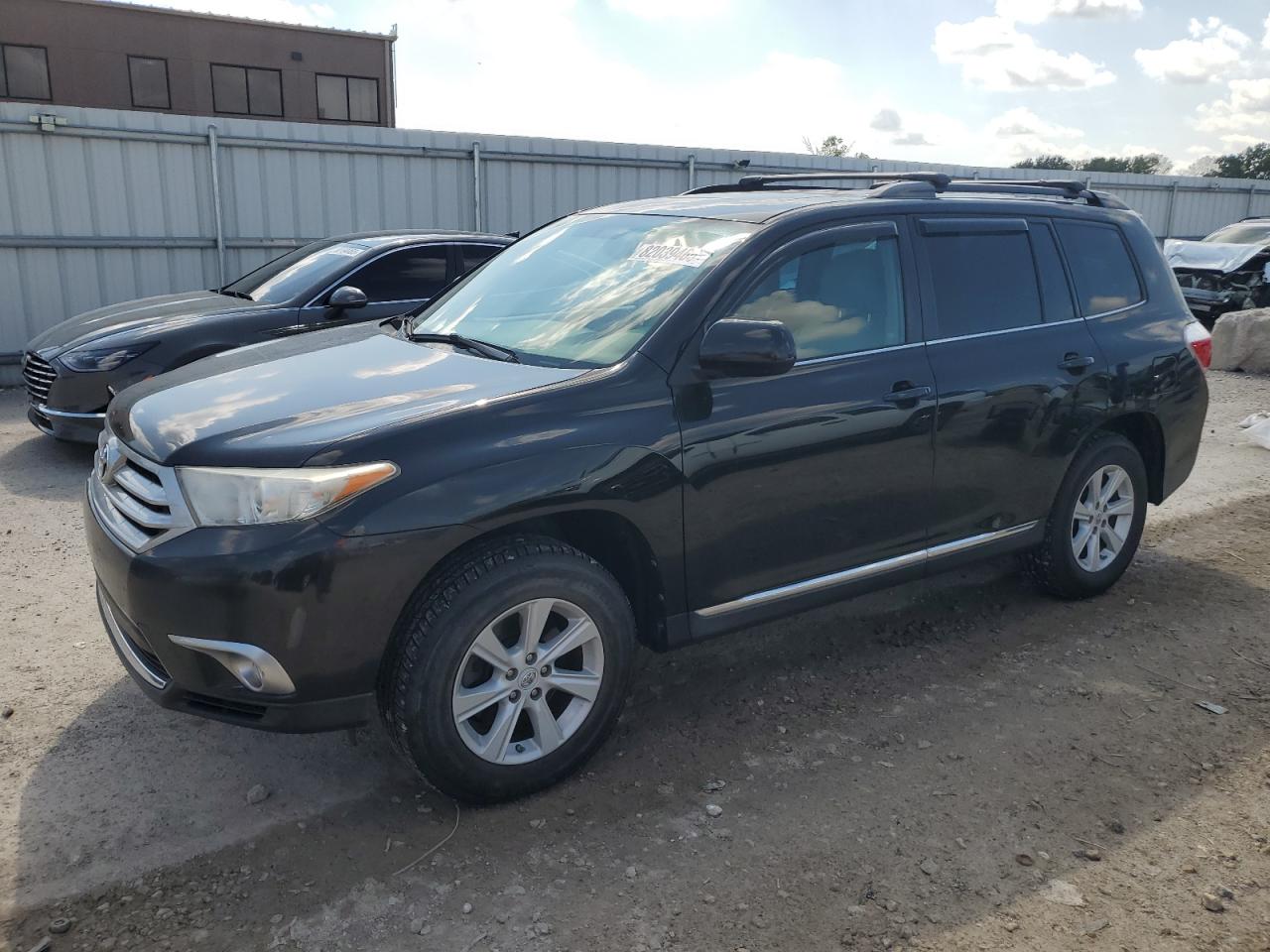 TOYOTA HIGHLANDER 2012