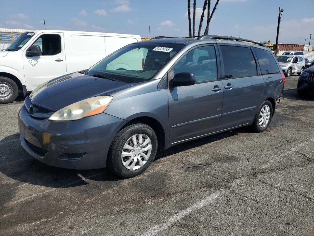 TOYOTA SIENNA CE 2008