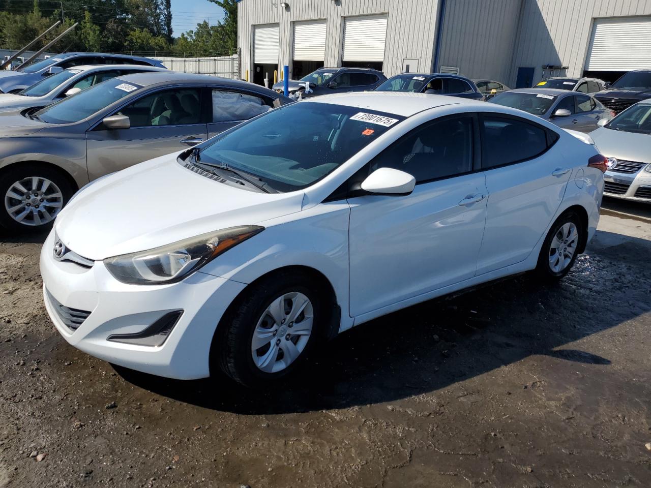 HYUNDAI ELANTRA SE 2016
