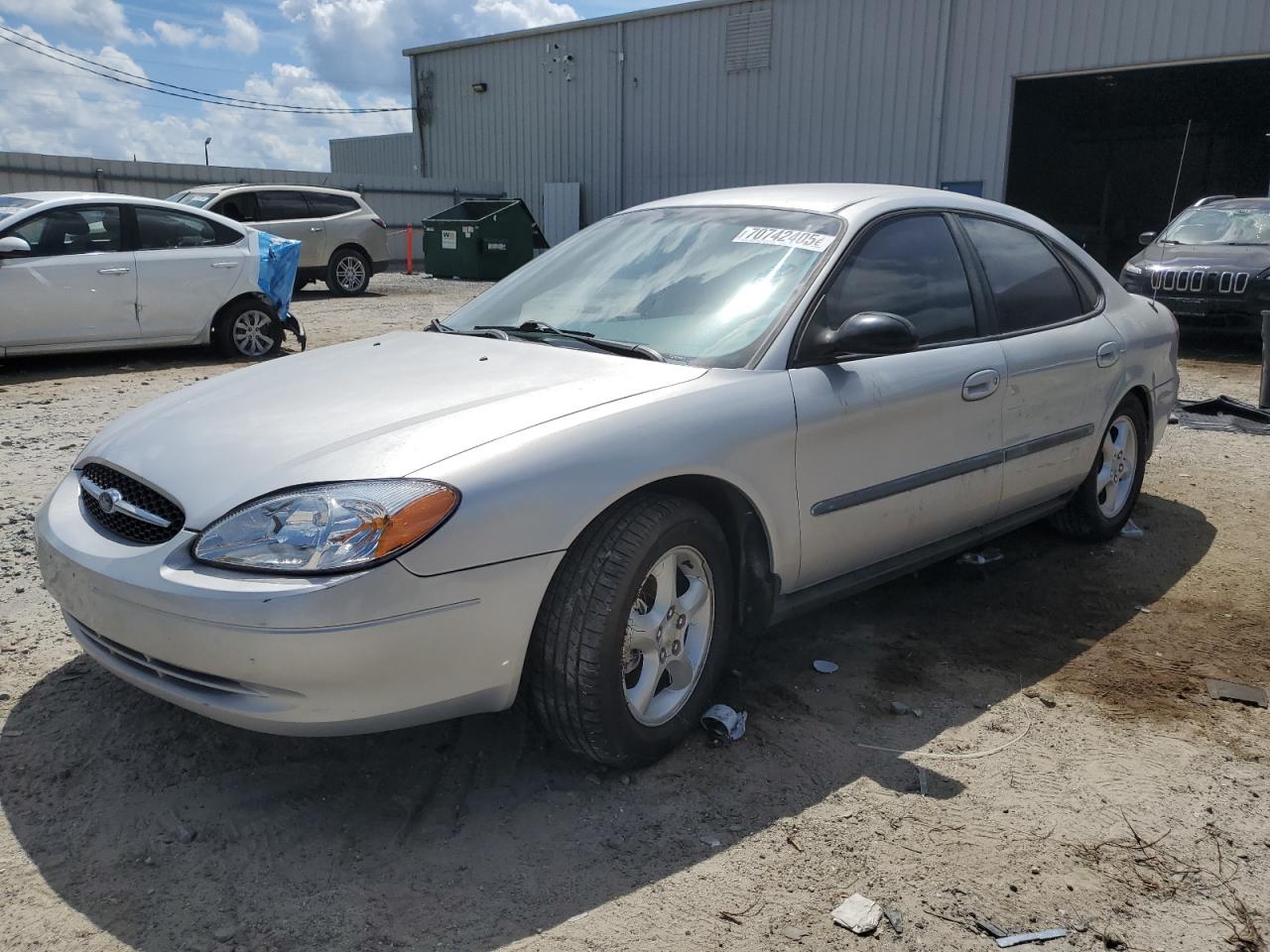FORD TAURUS LX 2000