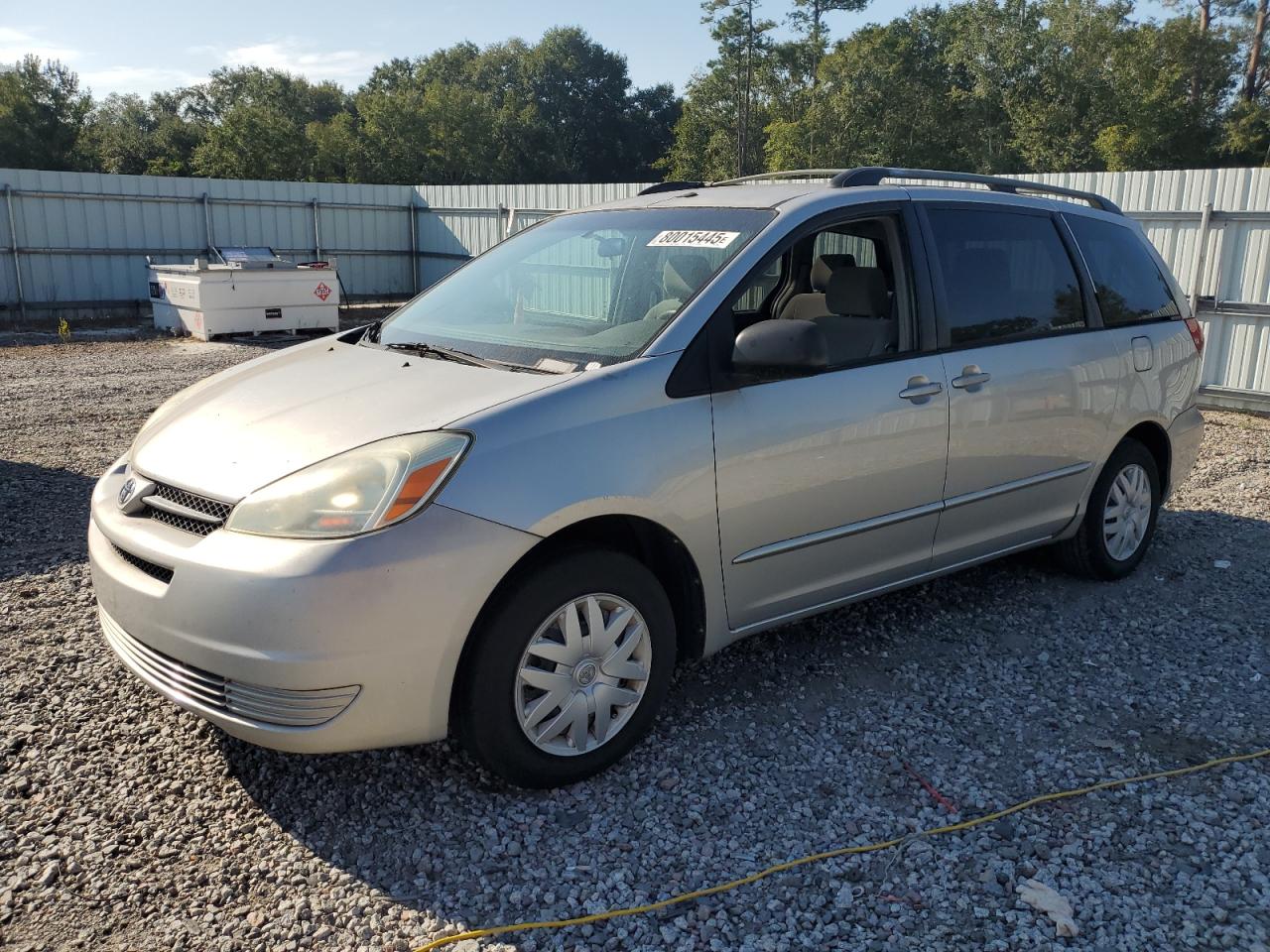 TOYOTA SIENNA CE 2004