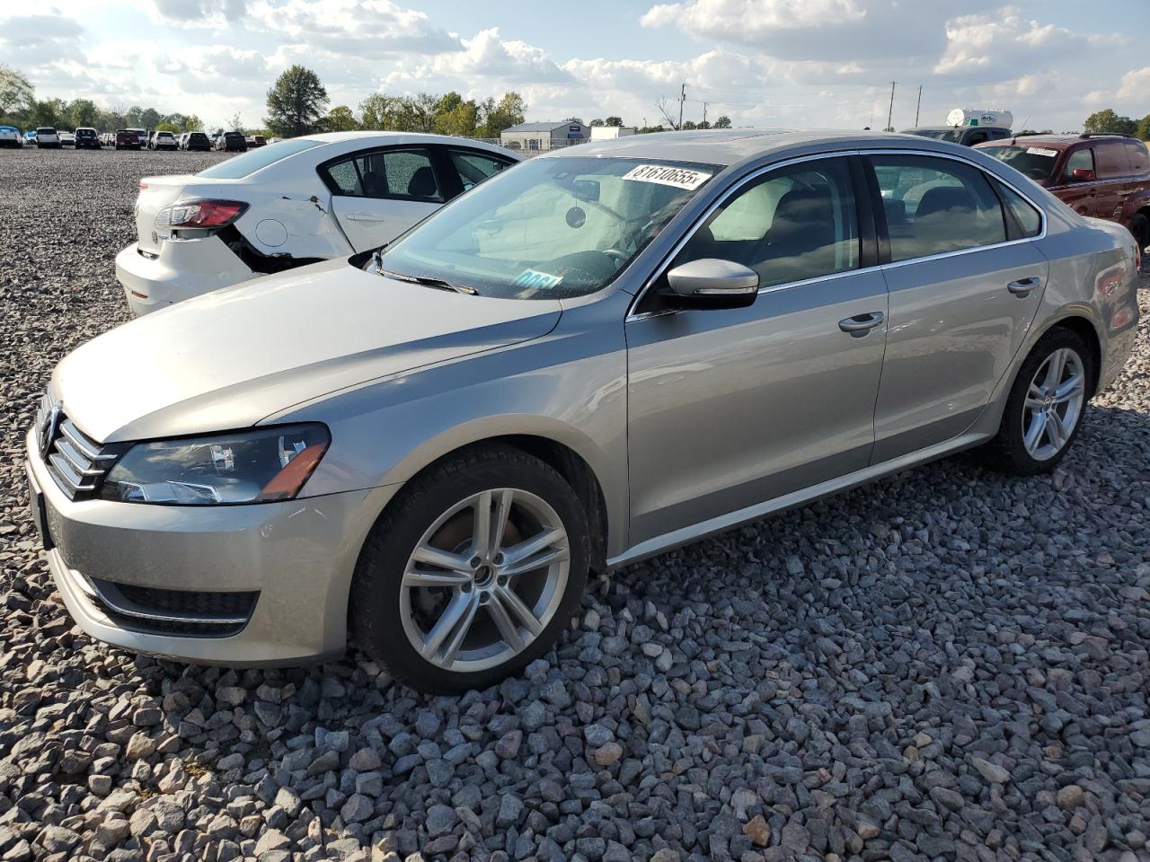 VOLKSWAGEN PASSAT SE 2014