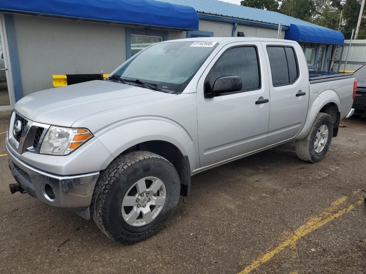 NISSAN FRONTIER 2011